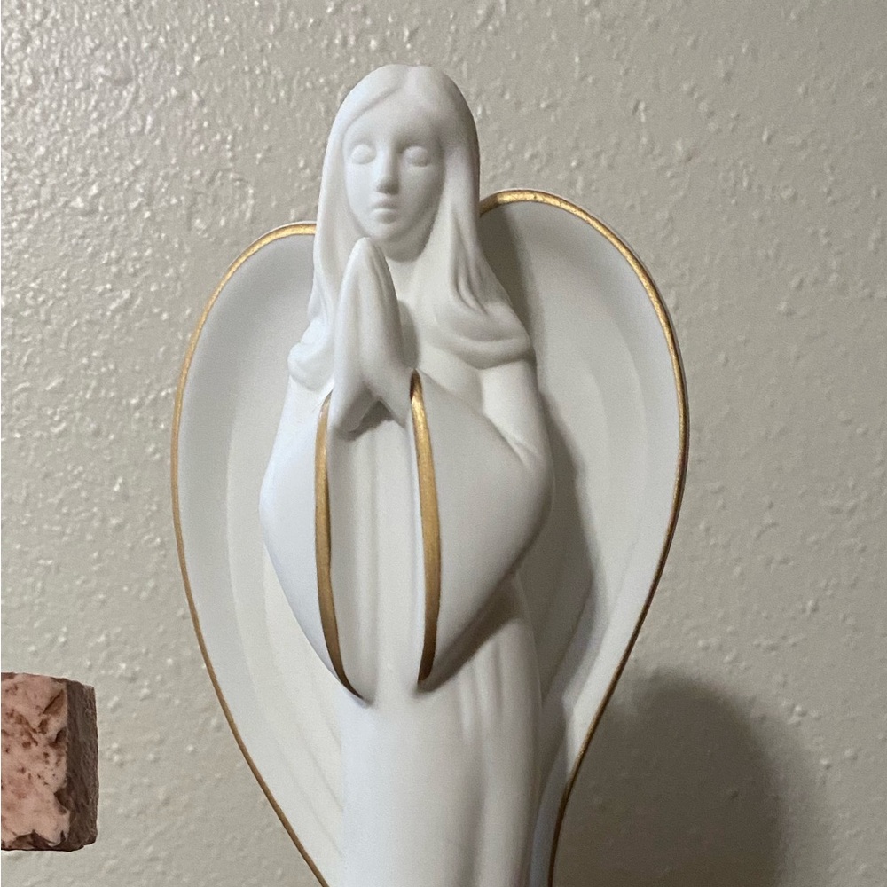 Teleflora Praying Angel Bisque/ Gold trim religious